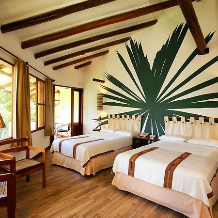 Villa Maya Флорес Экстерьер фото