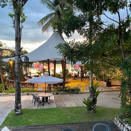 Villa Maya Флорес Экстерьер фото
