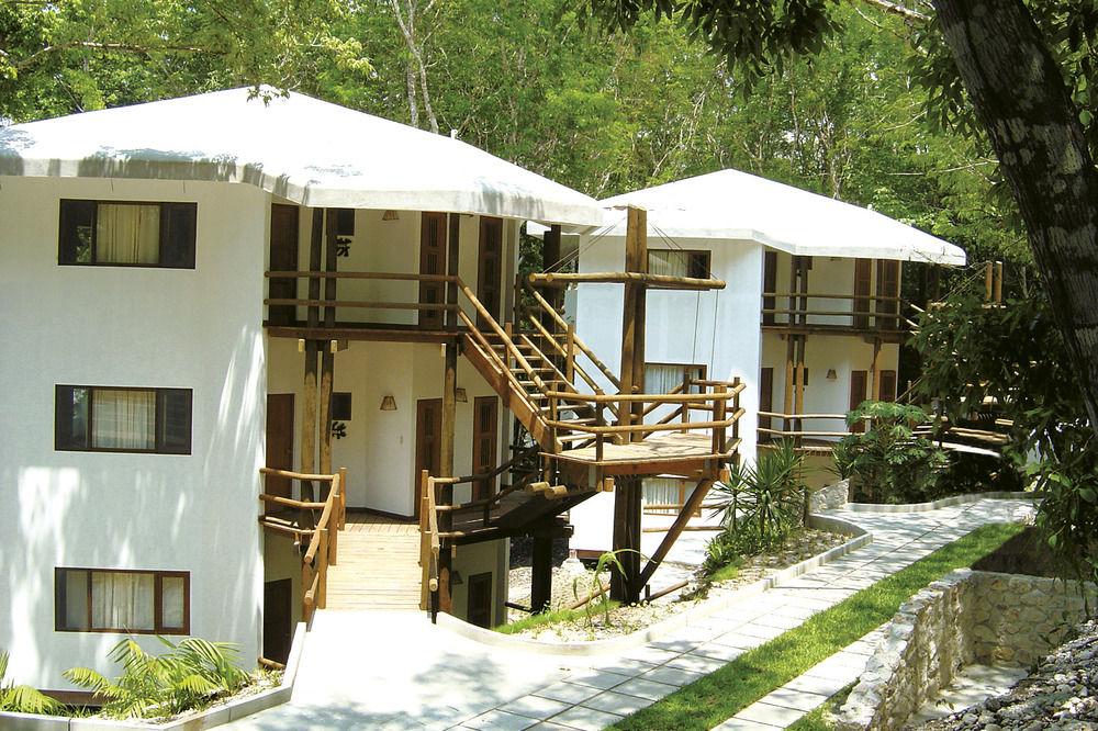 Villa Maya Флорес Экстерьер фото