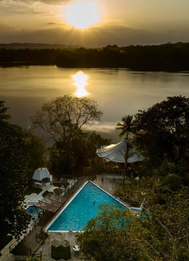 Villa Maya Флорес Экстерьер фото
