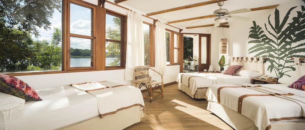 Villa Maya Флорес Экстерьер фото